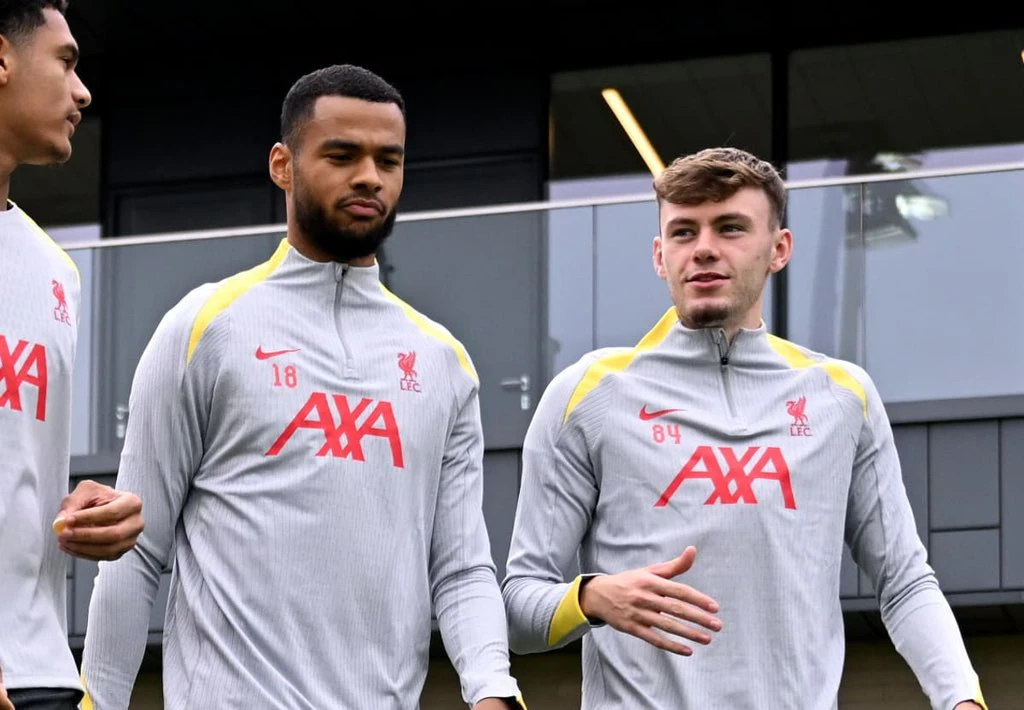 Deadline Imminent: Can Conor Bradley And Gakpo Pass Fitness Tests Before Wolves Kick-Off